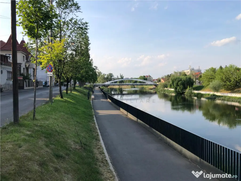 RECO . Studio ultracentral de inchiriat 