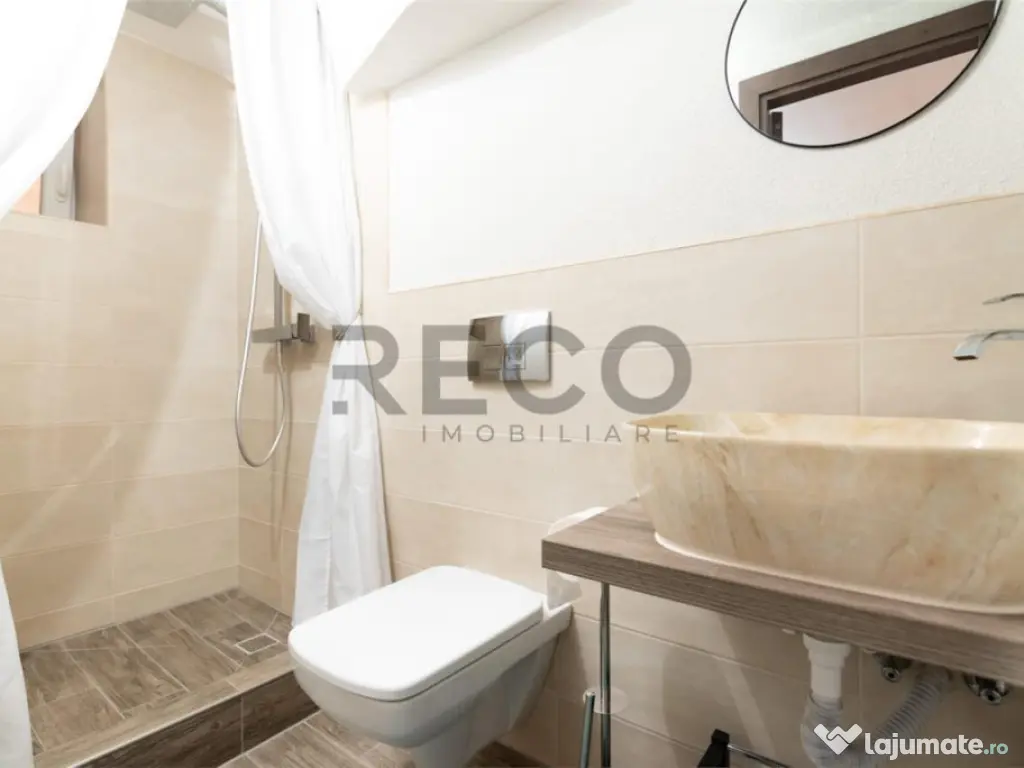 RECO . Studio ultracentral de inchiriat 