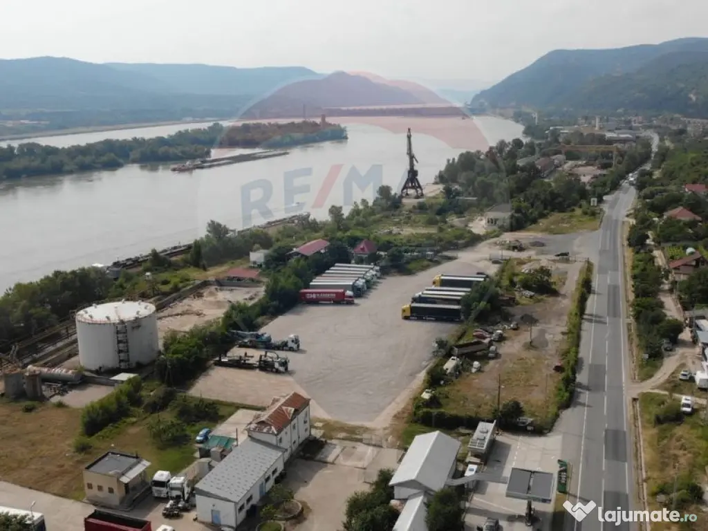 Teren comercial / industrial, de vanzare in zona Portile ... 