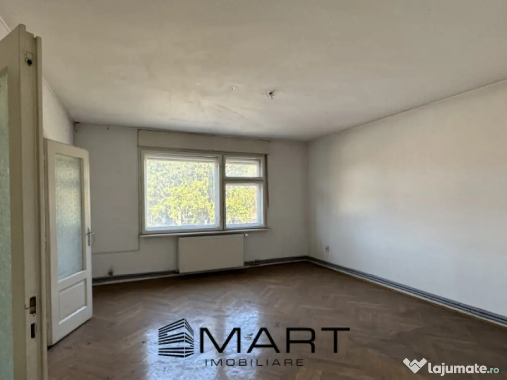 Casa 5 Camere 160 mp, zona Aurel Vlaicu 