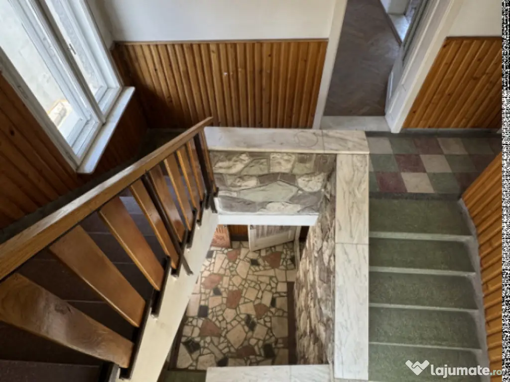 Casa 5 Camere 160 mp, zona Aurel Vlaicu