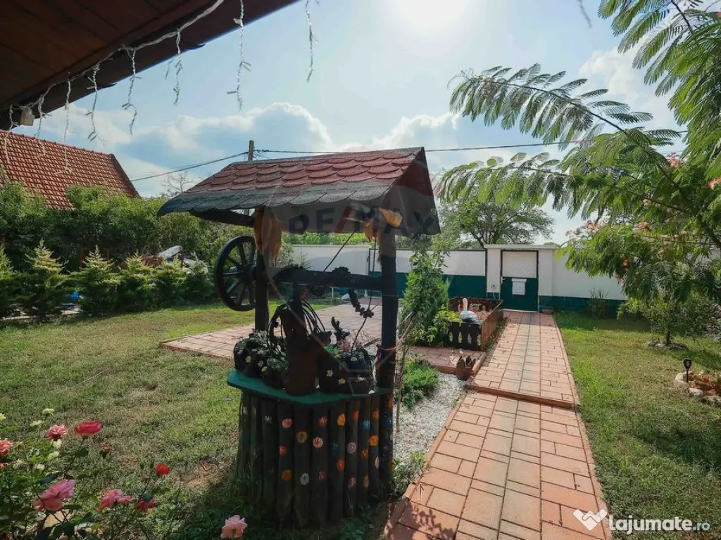 De vânzare Casă tradițională, la doar 20 de minute de... 