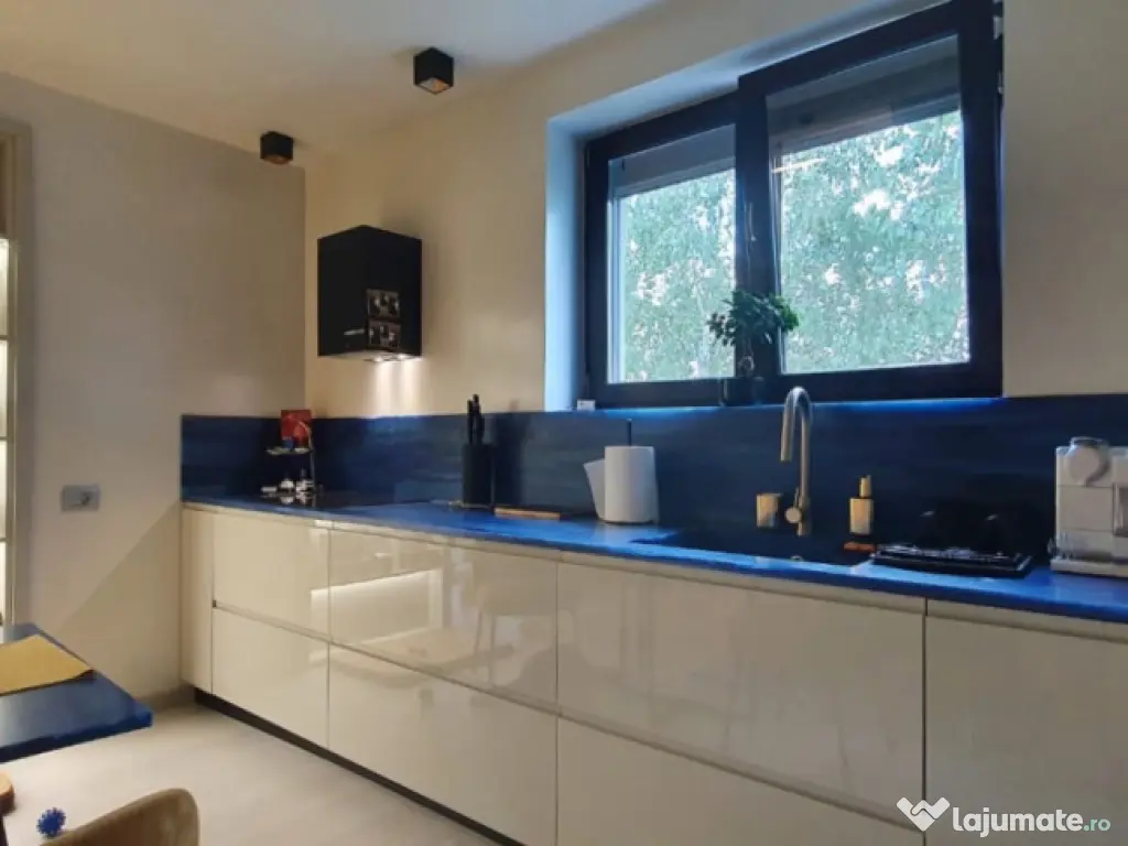 Proprietate superbă situată în zona exclusivistă a capit 