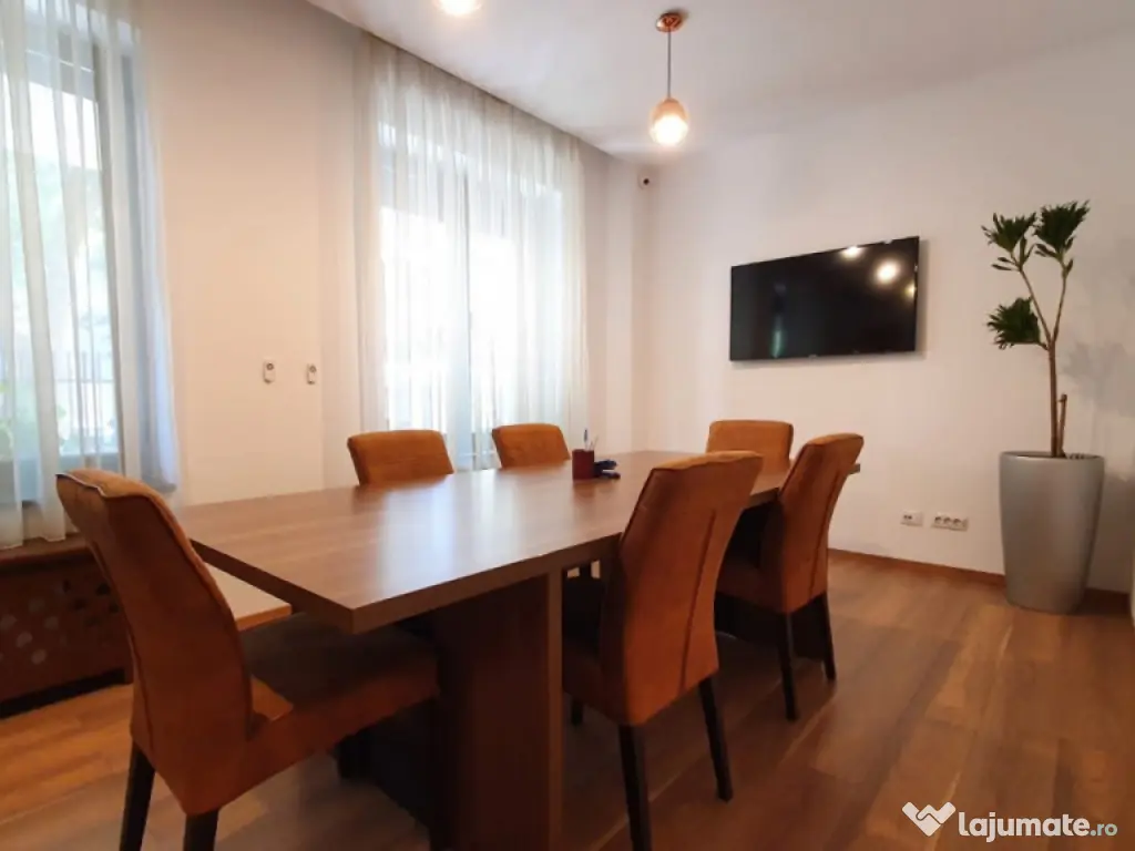 Proprietate superbă situată în zona exclusivistă a capit 