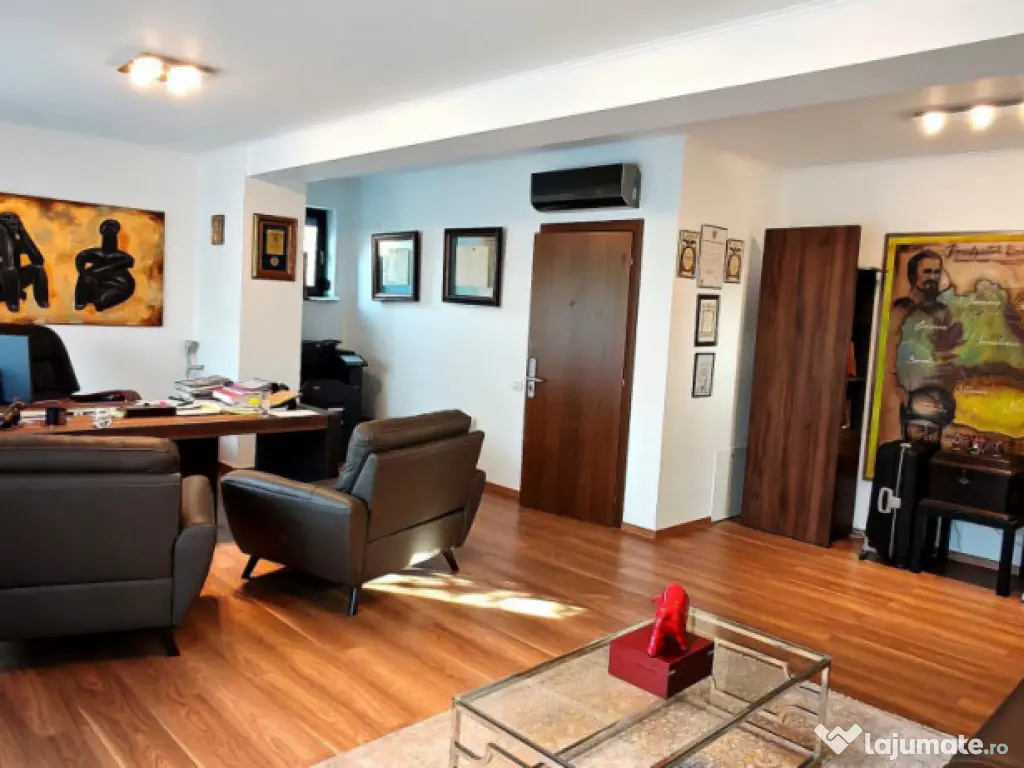 Proprietate superbă situată în zona exclusivistă a capit 