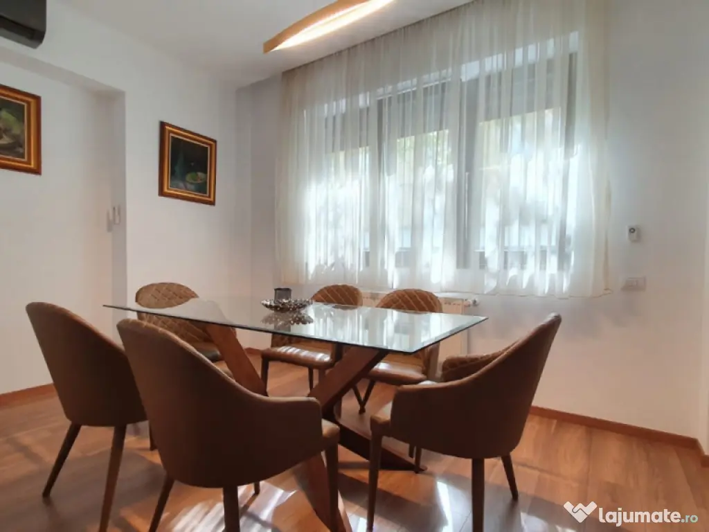 Proprietate superbă situată în zona exclusivistă a capit 