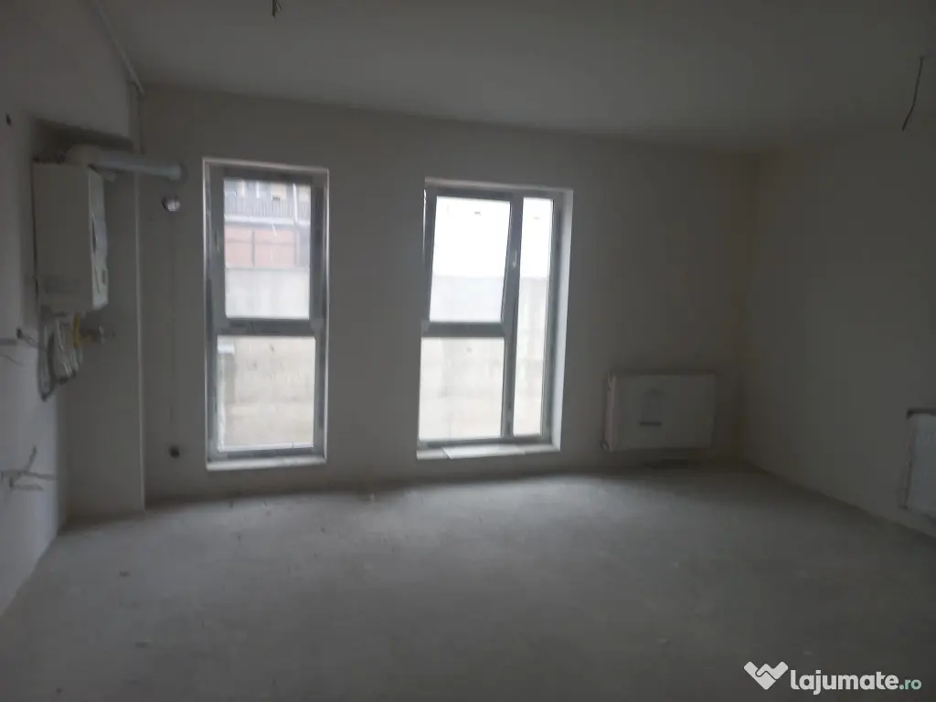 Apartament 3 camere,zona centrala