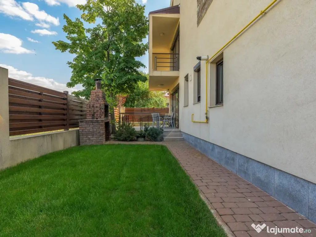 CASĂ / VILĂ PREMIUM DE VÂNZARE ÎN OTOPENI