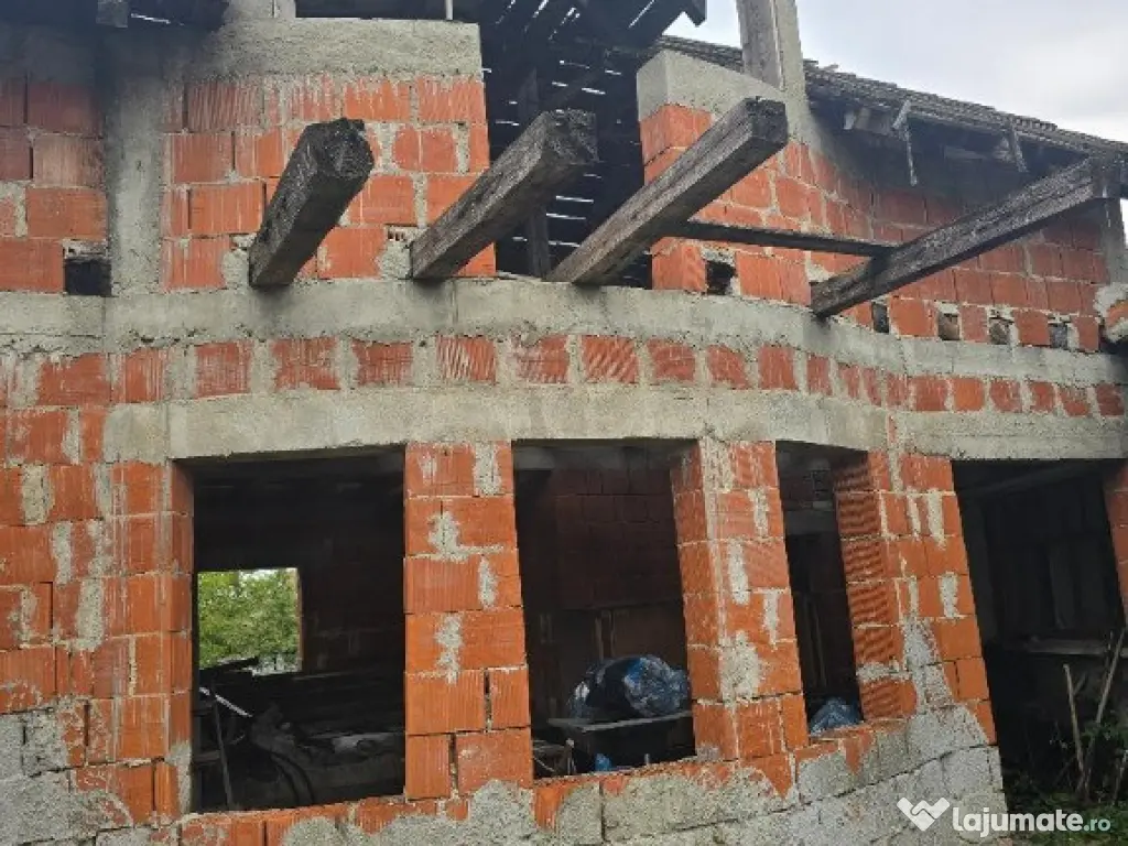Casa loc SUMUGIU , sc 200 mp , parte veche si noua, ter 2670, sosea