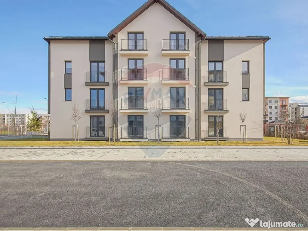 Garsoniera decomandata, 40 mp utili, etaj 1 | ROKMAN | Zo... 