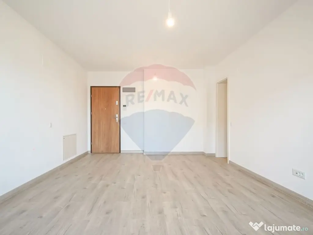 Garsoniera decomandata, 40 mp utili, etaj 1 | ROKMAN | Zo... 