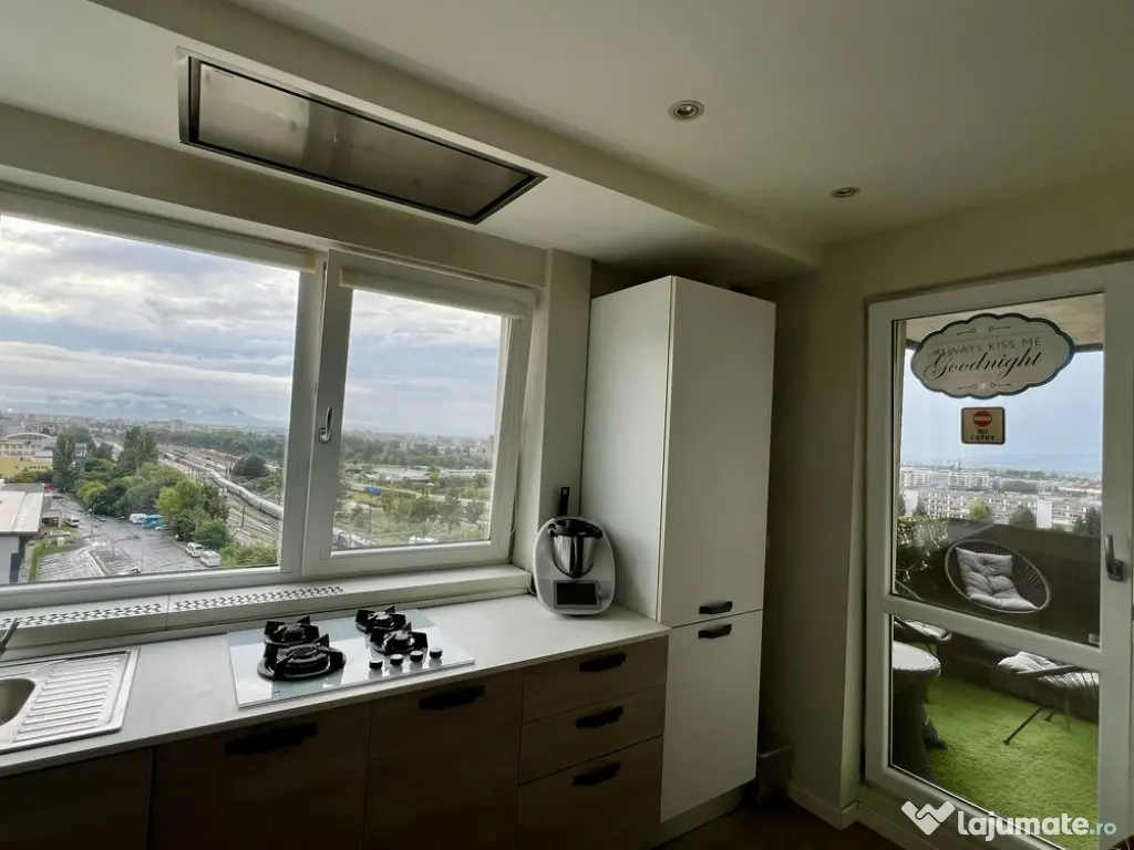 Apartament 3 camere decomandat zona Garii- Sala Sporturilor 