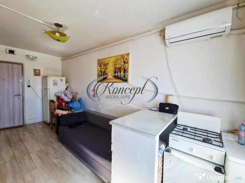 Garsoniera cu orientare sud si finisaje clasice in cartierul 