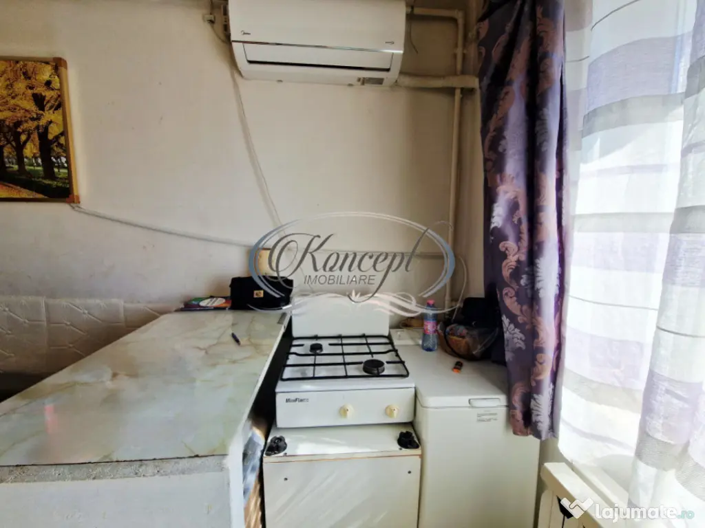 Garsoniera cu orientare sud si finisaje clasice in cartierul 