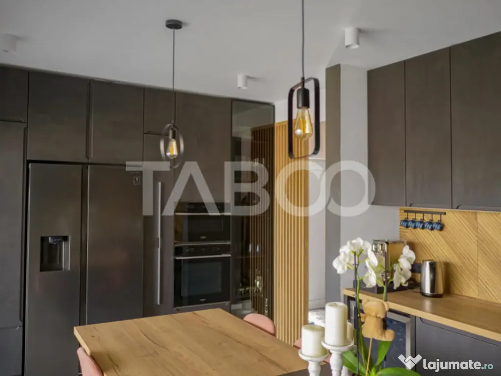 Duplex la cheie ultra moderna decoarata cu designer Manastur 