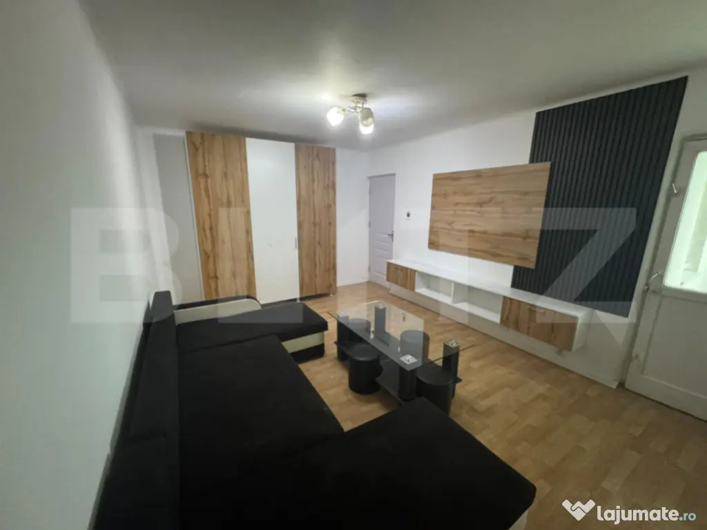 Apartament decomandat etajul 1, 52 mp, Rovine ,zona Parculet