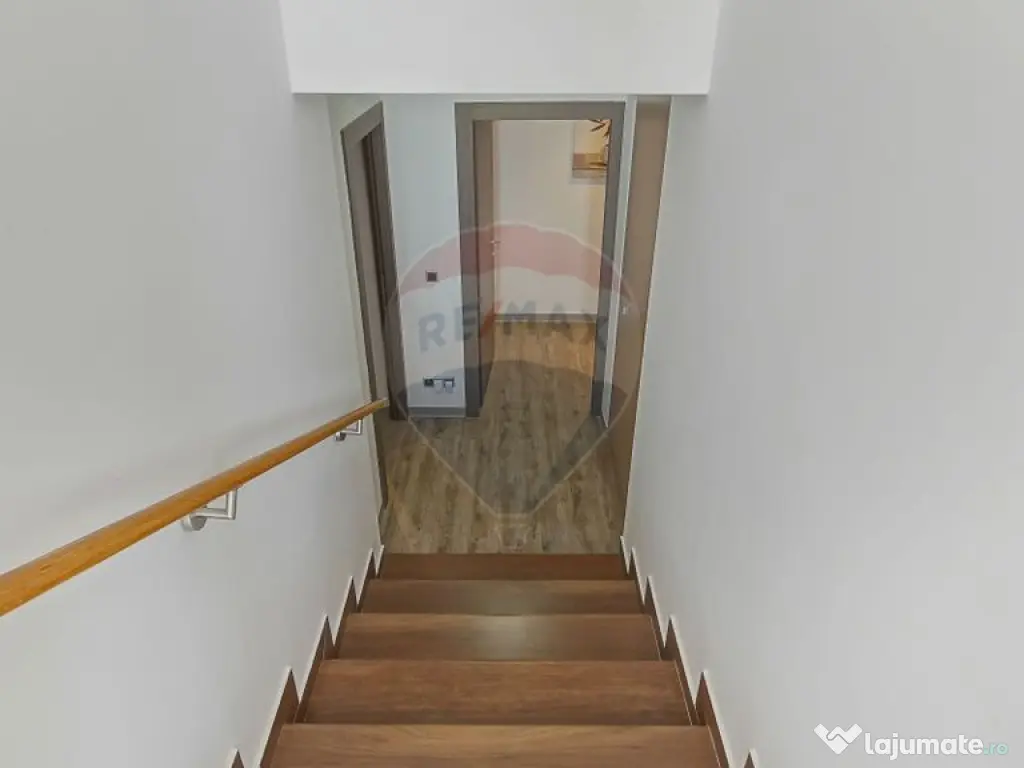 CONFORT, LUMINA SI PRIVELISTI DE POVESTE | APARTAMENT POI... 