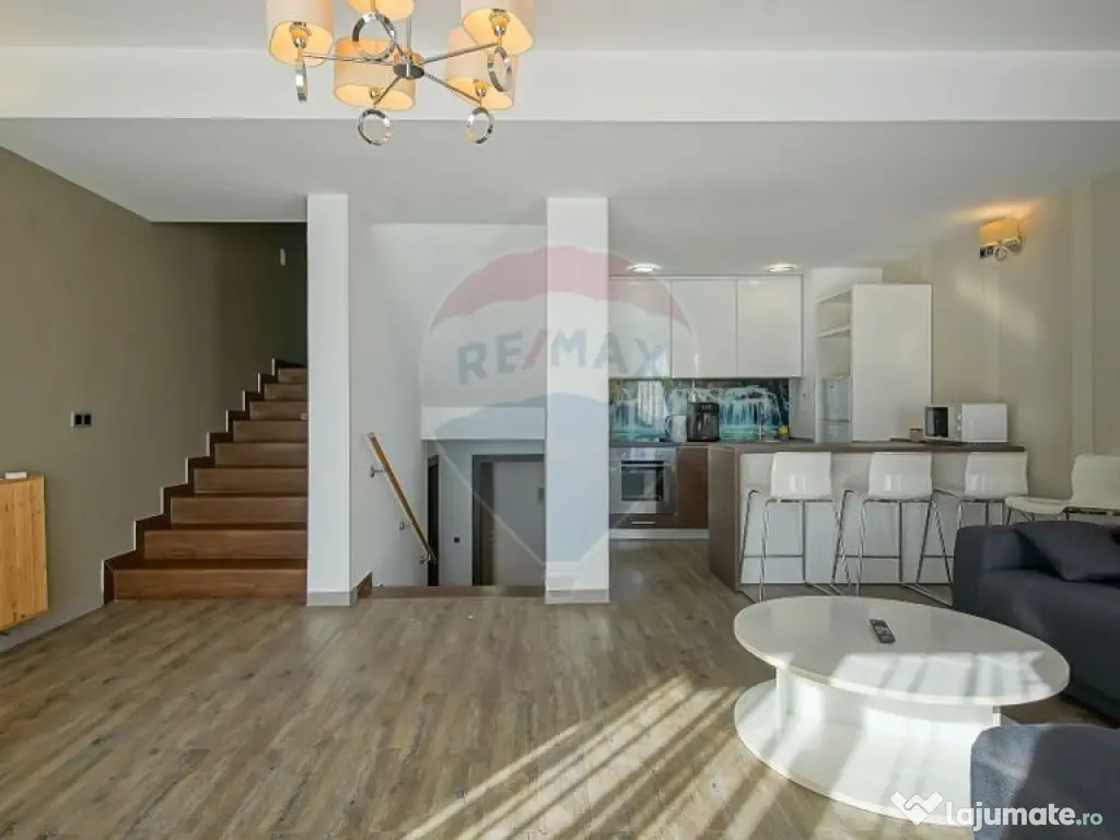 CONFORT, LUMINA SI PRIVELISTI DE POVESTE | APARTAMENT POI... 