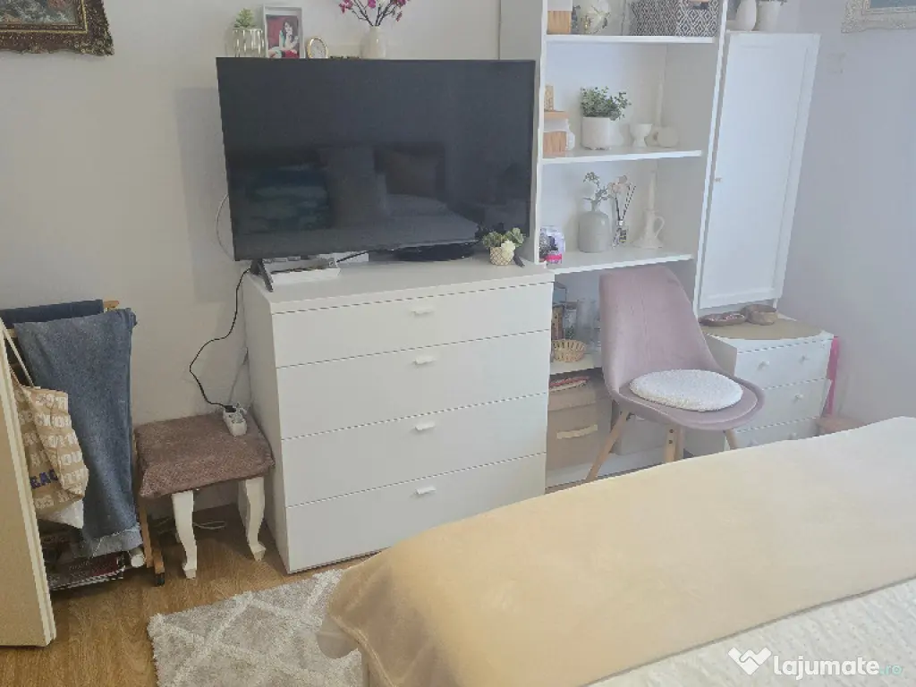 Vand apartament 2 camere in Deva, Piata Centrala, dec. parter 