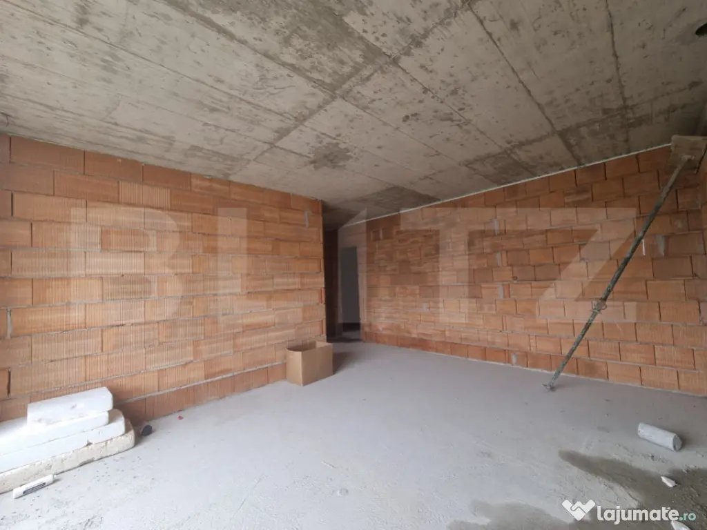 Apartament cu priveliste, 2 camere, 42 mp, terasa 10 mp, zon