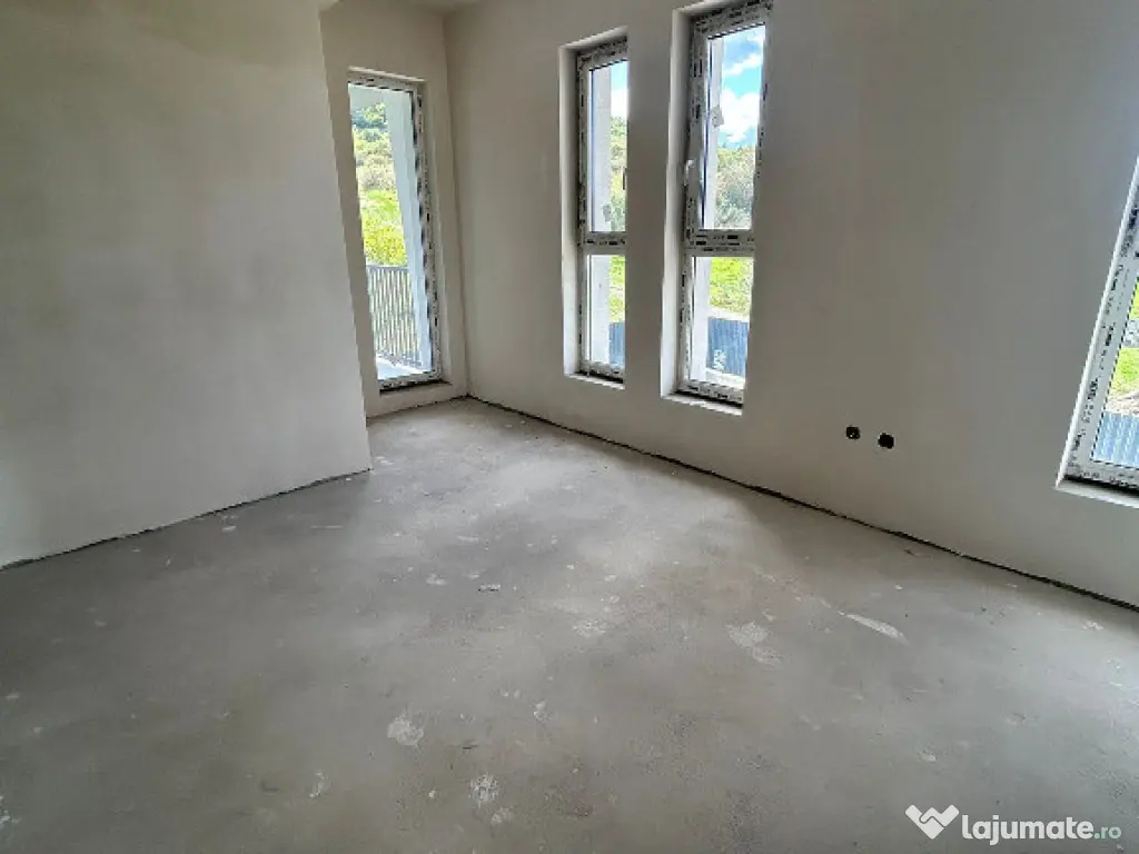 CASA TRIPLEX DE VÂNZARE ÎN FLOREȘTI – CONFORT ȘI ELEGANȚĂ! 