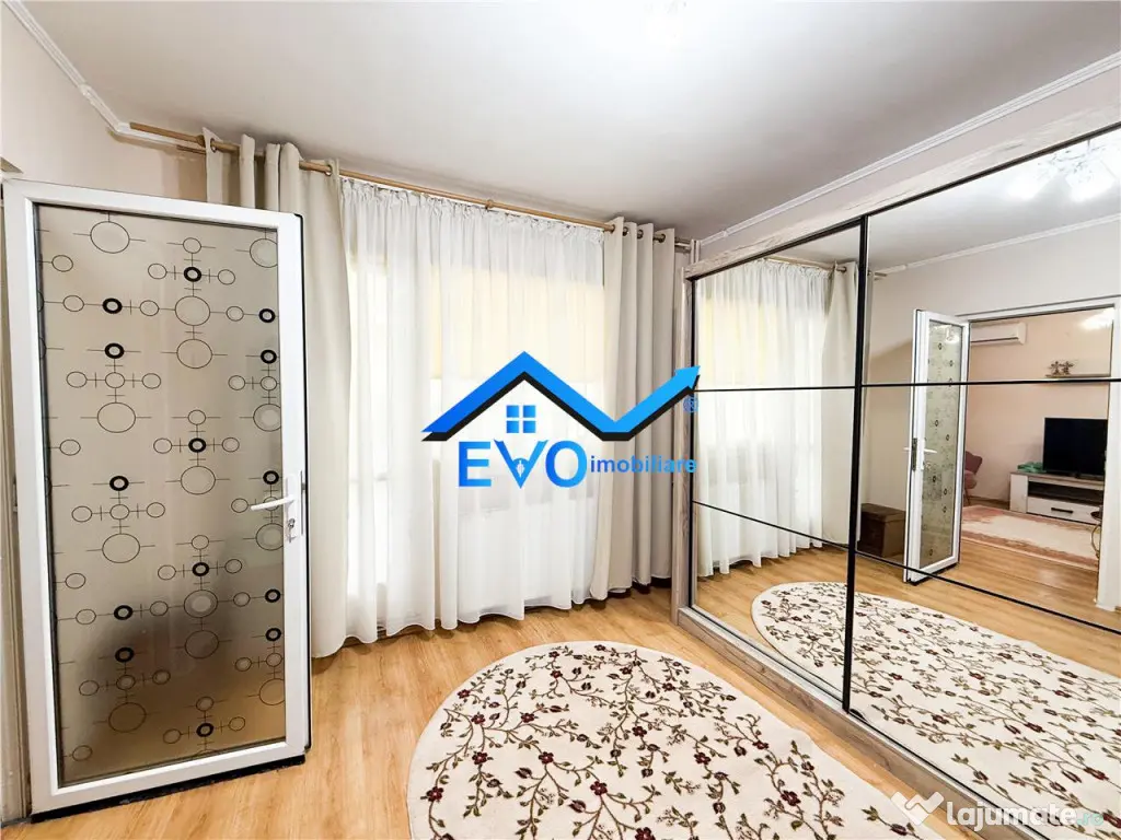 Apartament cu 2 camere, etajul 2, aer conditionat, zona Podu 