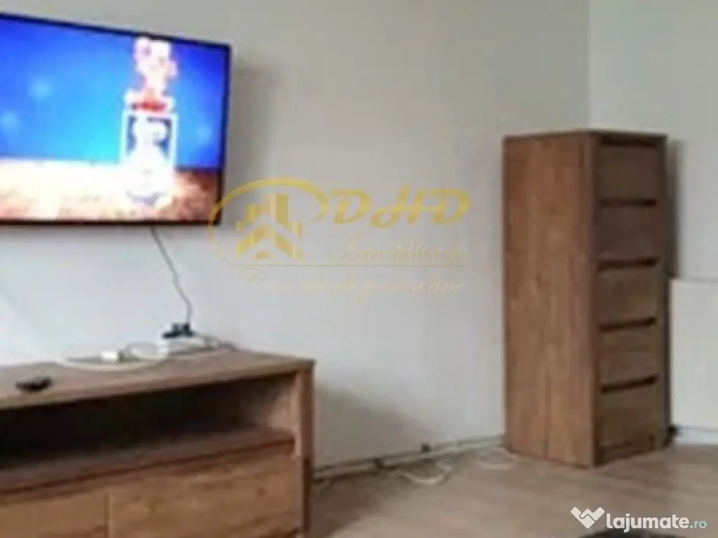 Apartament cu o camera decomandat in Tatarasi 