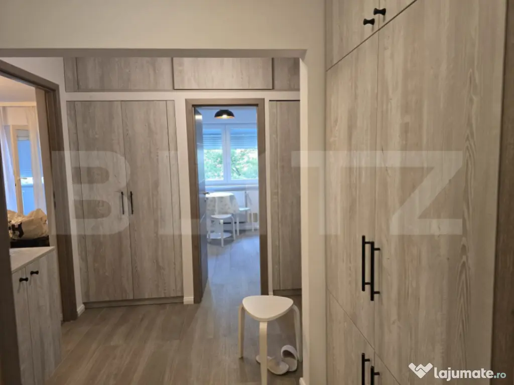 Apartament 3 camere, 76 mp, zona Micro16