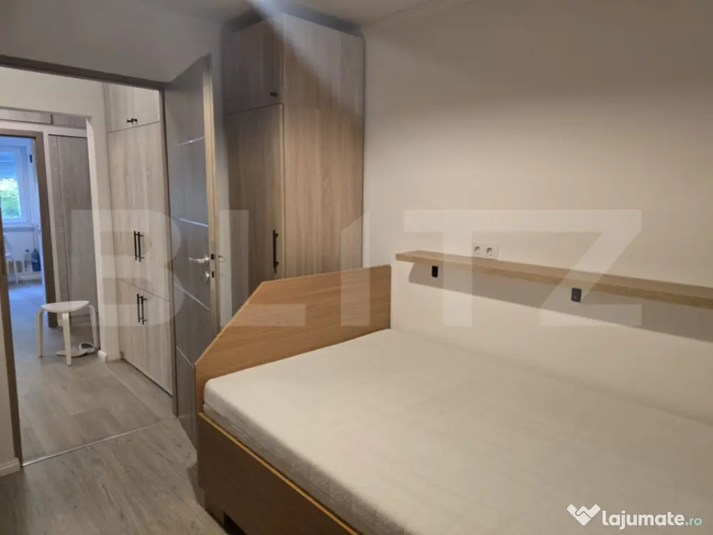 Apartament 3 camere, 76 mp, zona Micro16
