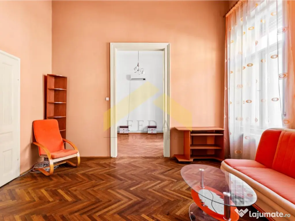 Apartament ultracentral cu 3 camere si centrala proprie