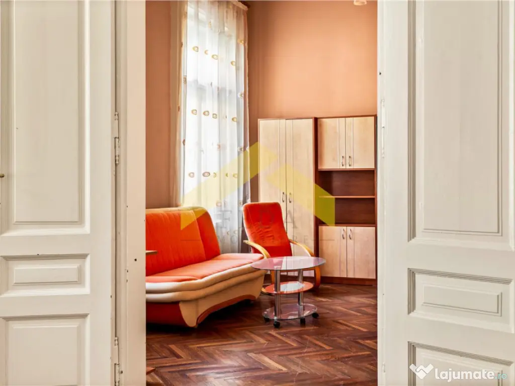 Apartament ultracentral cu 3 camere si centrala proprie