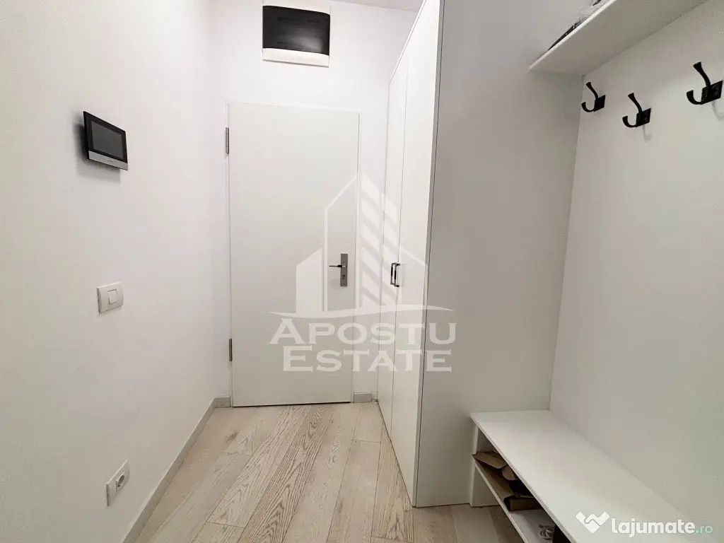 Apartament cu 3 camere, semidecomandat, Complex Isho 