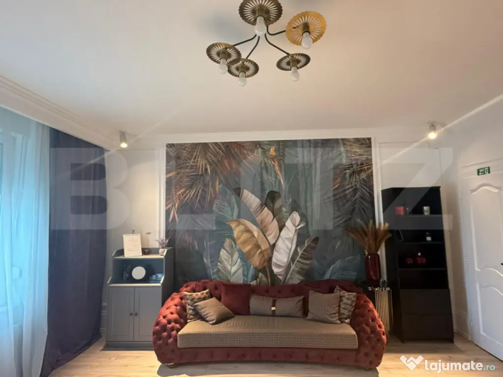 Casa 8 camere, 280 mp utili, zona Girocului