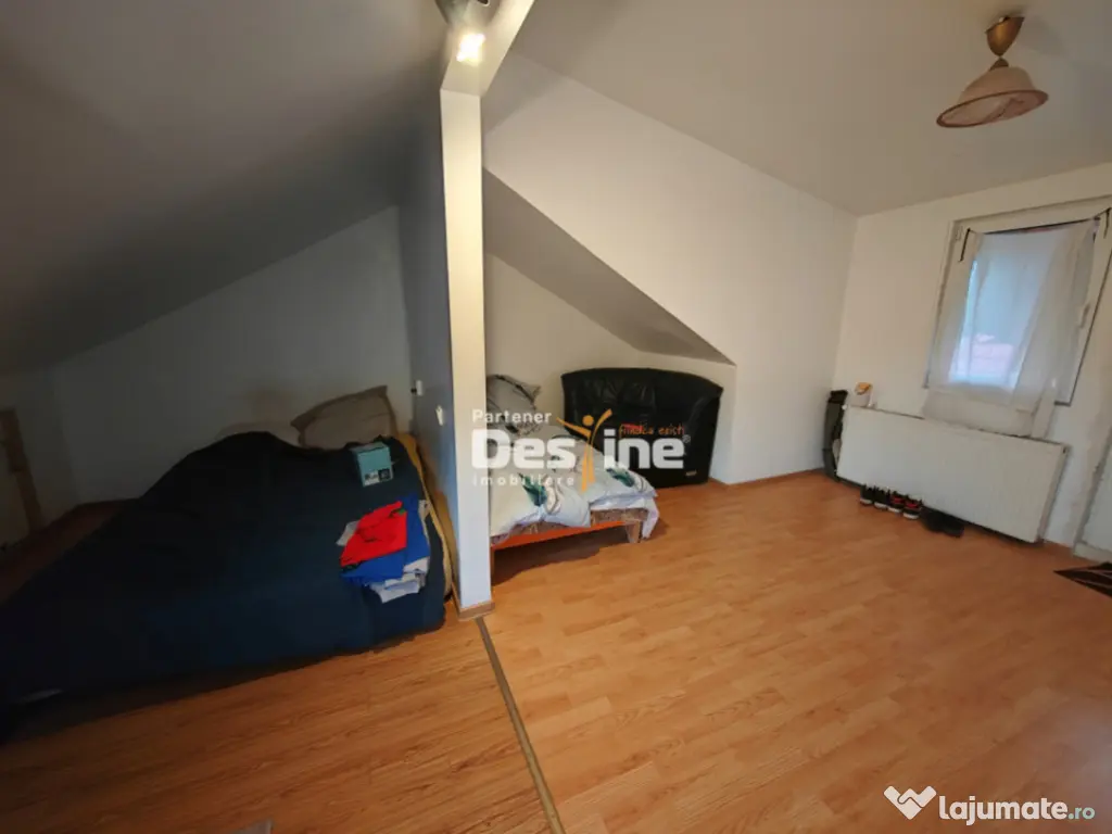 Valea Adanca - Duplex P+Mansarda 107mp + 110 mp CURTE 