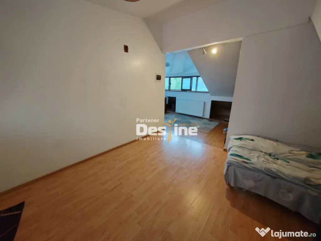 Valea Adanca - Duplex P+Mansarda 107mp + 110 mp CURTE 