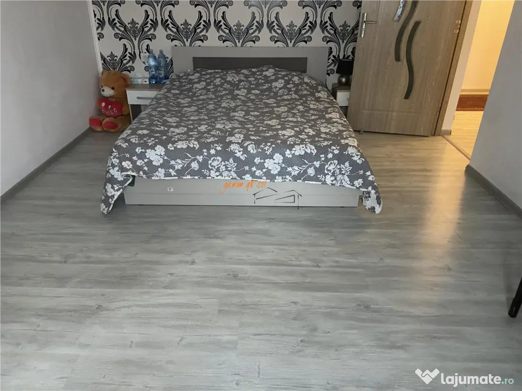 Apartament 2 camere , zona ultracentrala Piata Moldovei , 55