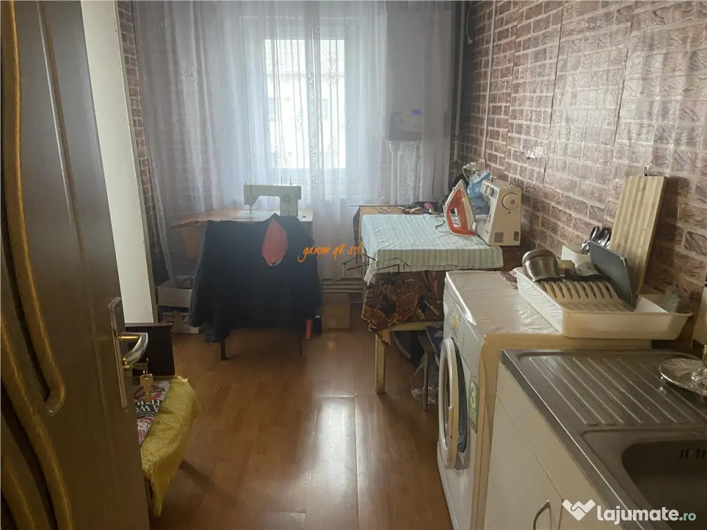 Apartament 2 camere , zona ultracentrala Piata Moldovei , 55