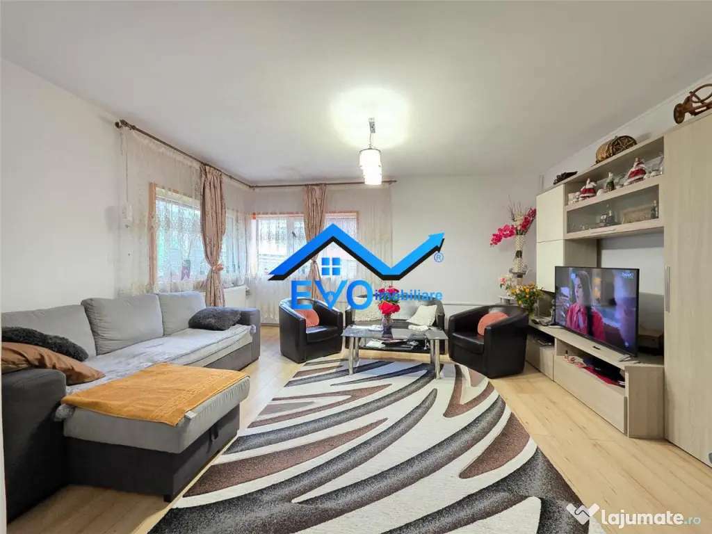 Casa de inchiriat, 2 dormitoare , curte 500 mp , Uricani-Mir 