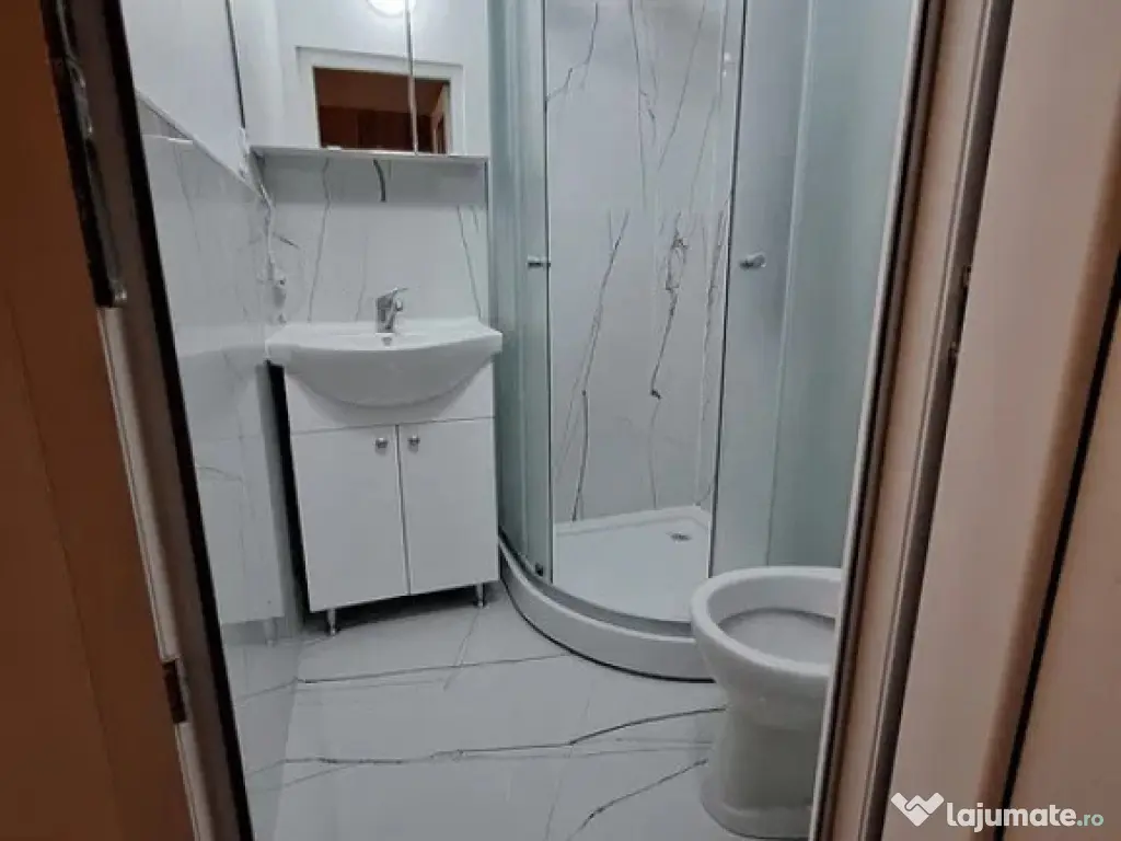 ID 933 - Garsonieră Granit 32.000