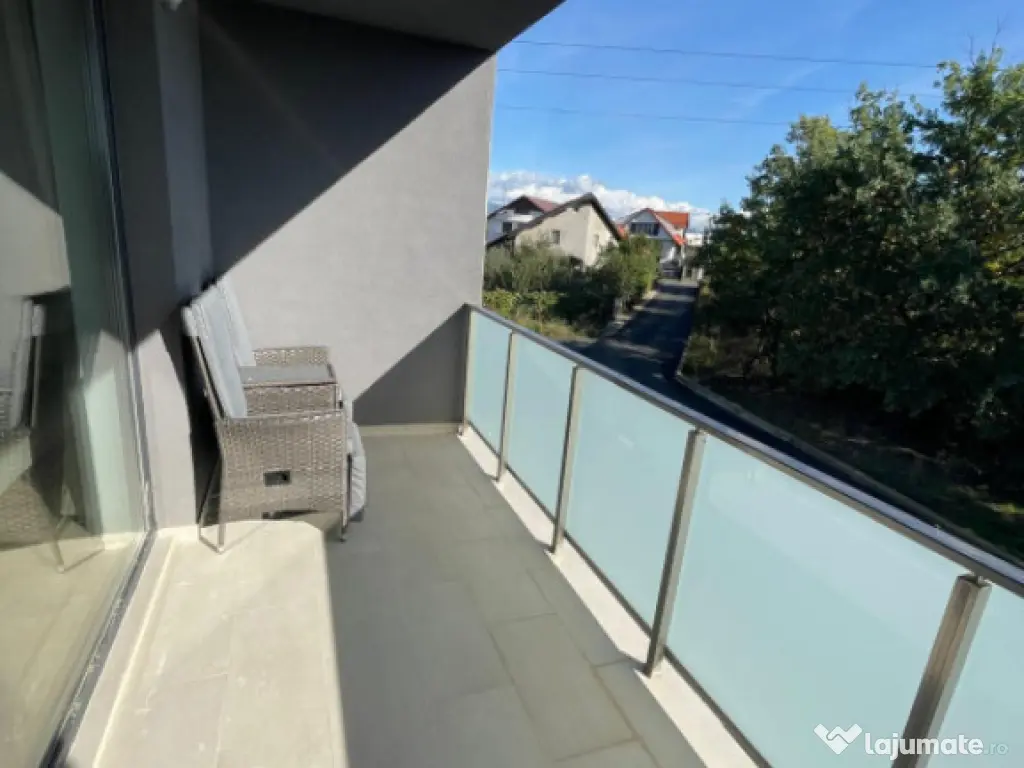 Garsoniera de inchiriat, 34 mp, zona Indepententei