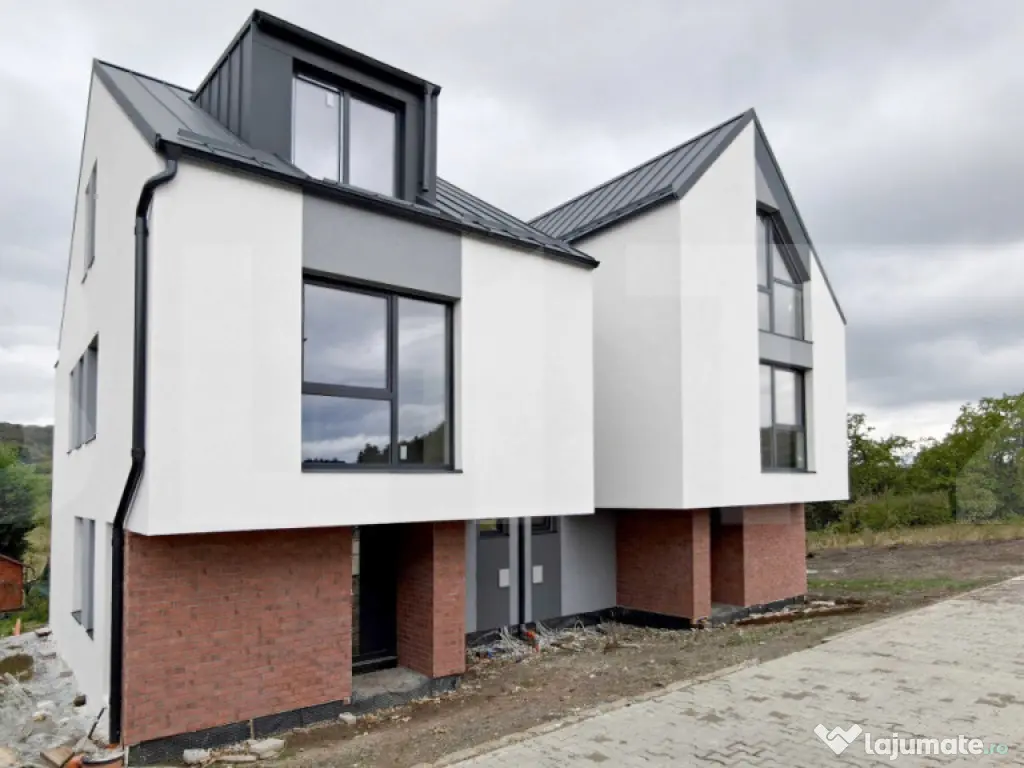 Duplex c1 modern de vanzare, 151,64 mp, in Faget