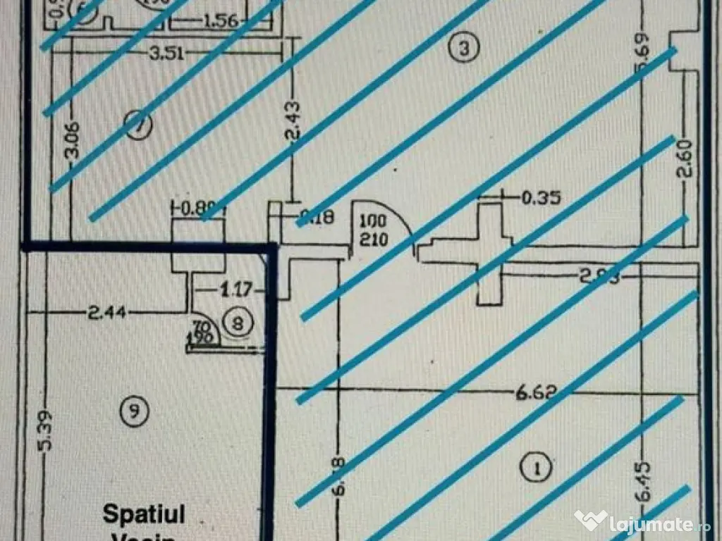 Zona Iuliu Maniu 90 mp trafic intens pietonal 