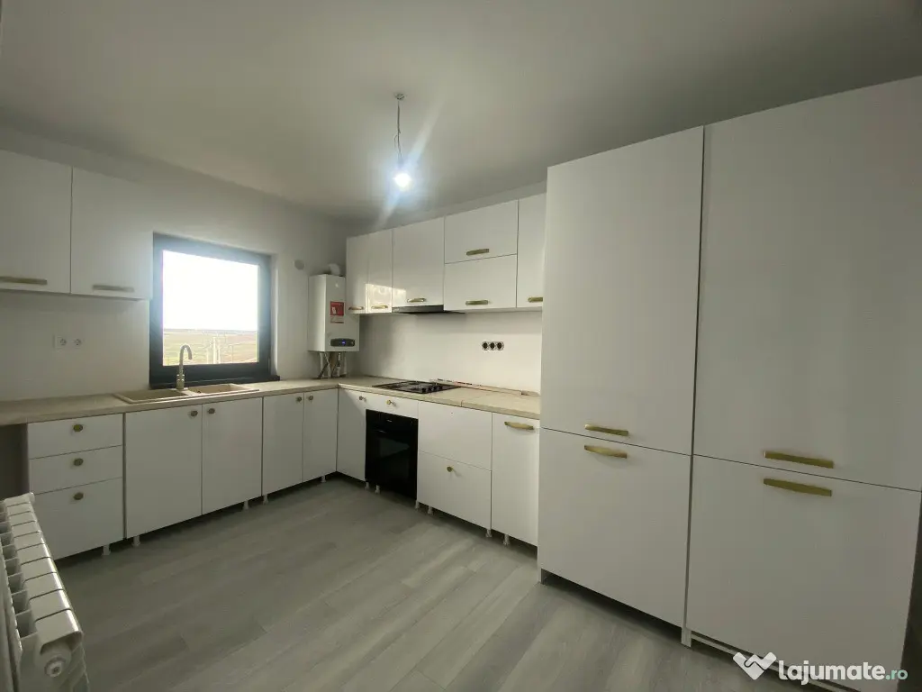 Apartament 2 camere semidecomandat, 65mp, prima închiriere 