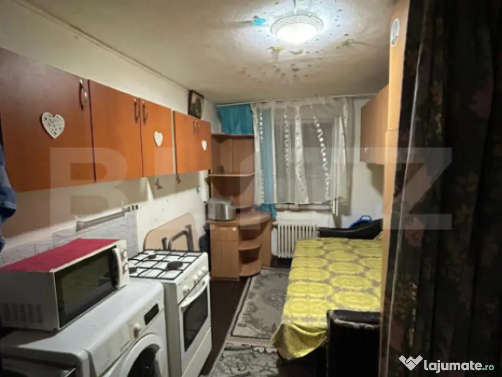 Cameră de cămin, 10 mp, zona Bularga
