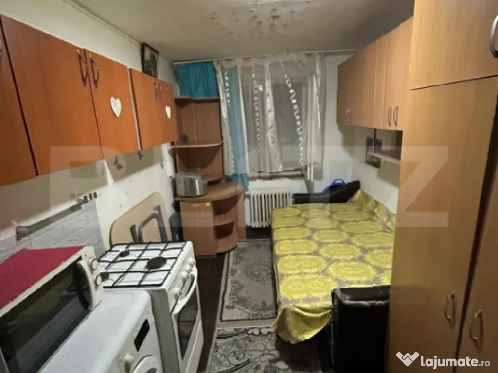 Cameră de cămin, 10 mp, zona Bularga