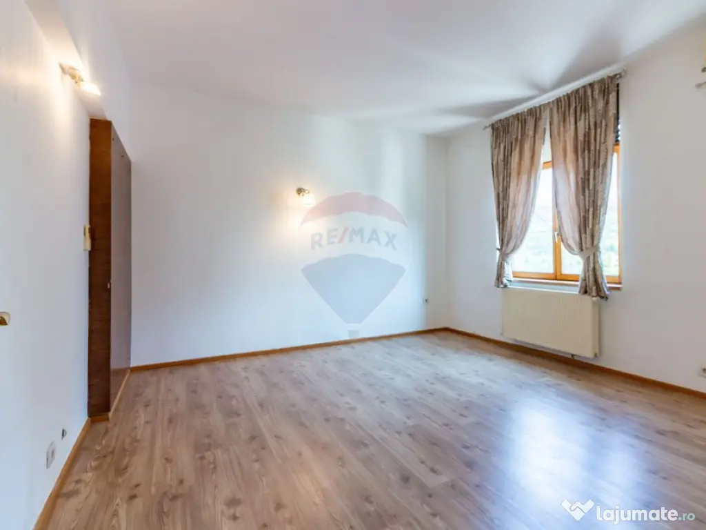 Casă / Vilă în Pipera de inchiriat, Iancu Nicolae, 5 x...