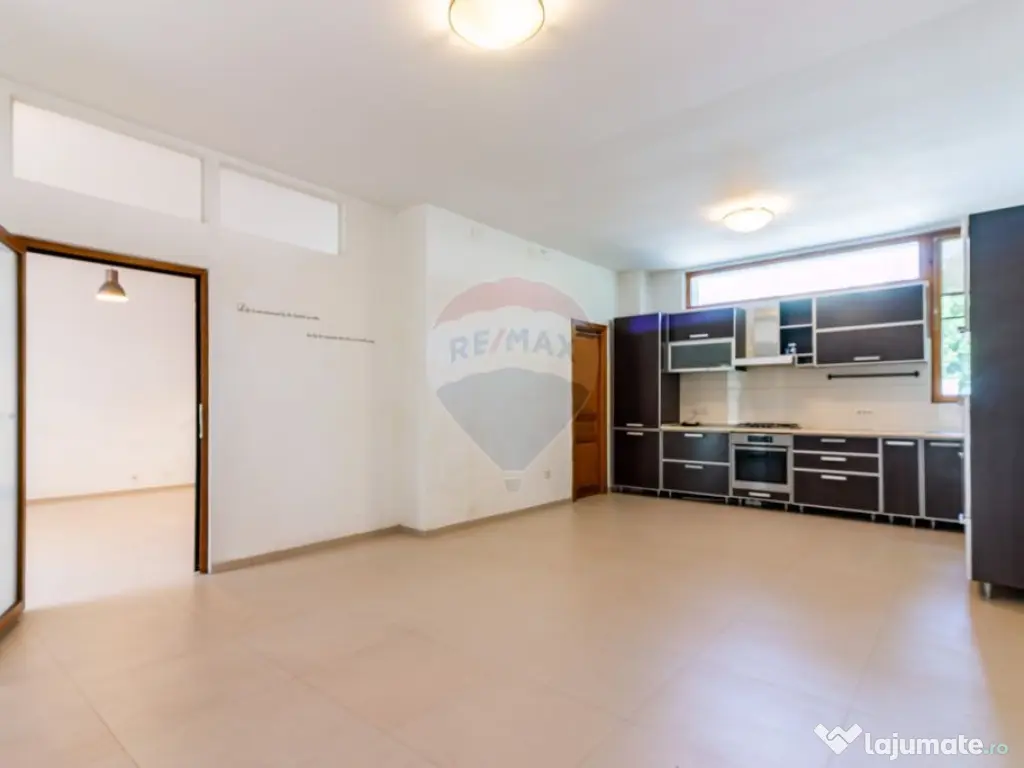 Casă / Vilă în Pipera de inchiriat, Iancu Nicolae, 5 x...