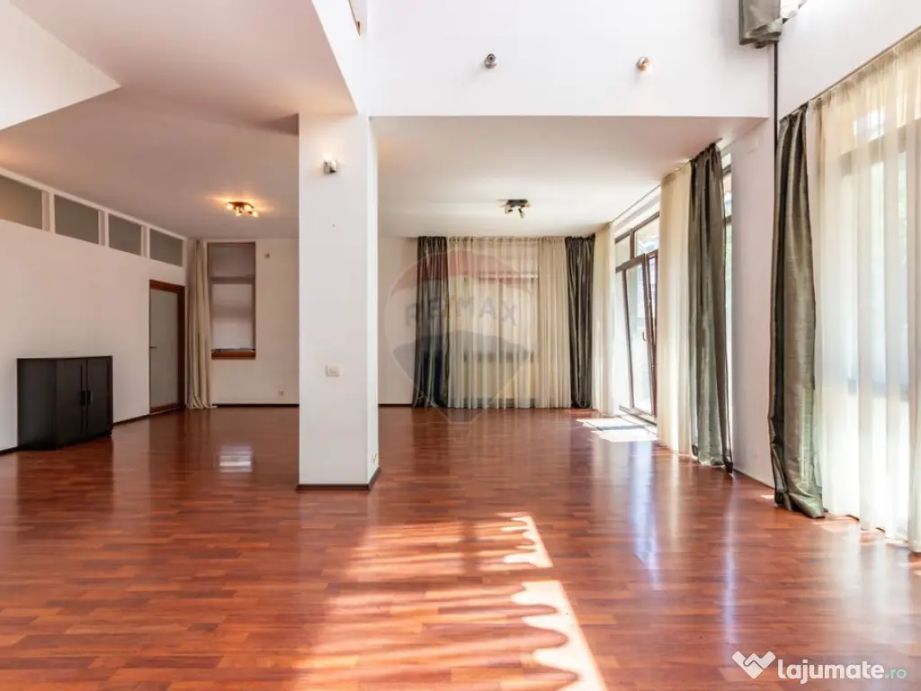 Casă / Vilă în Pipera de inchiriat, Iancu Nicolae, 5 x...