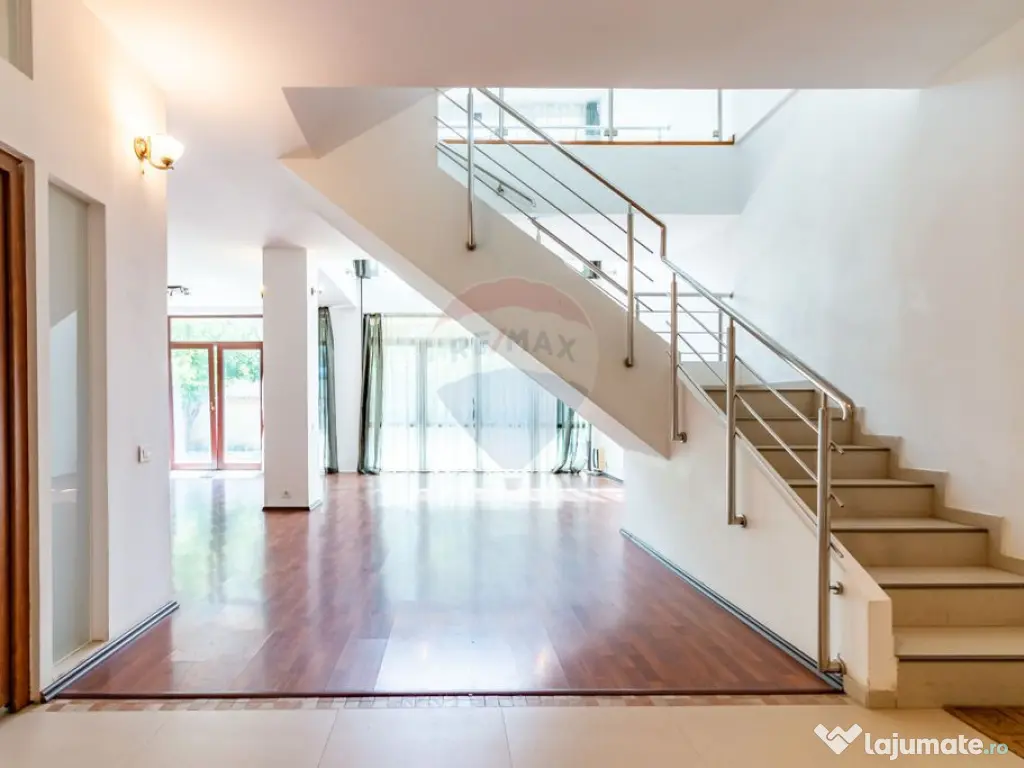 Casă / Vilă în Pipera de inchiriat, Iancu Nicolae, 5 x...