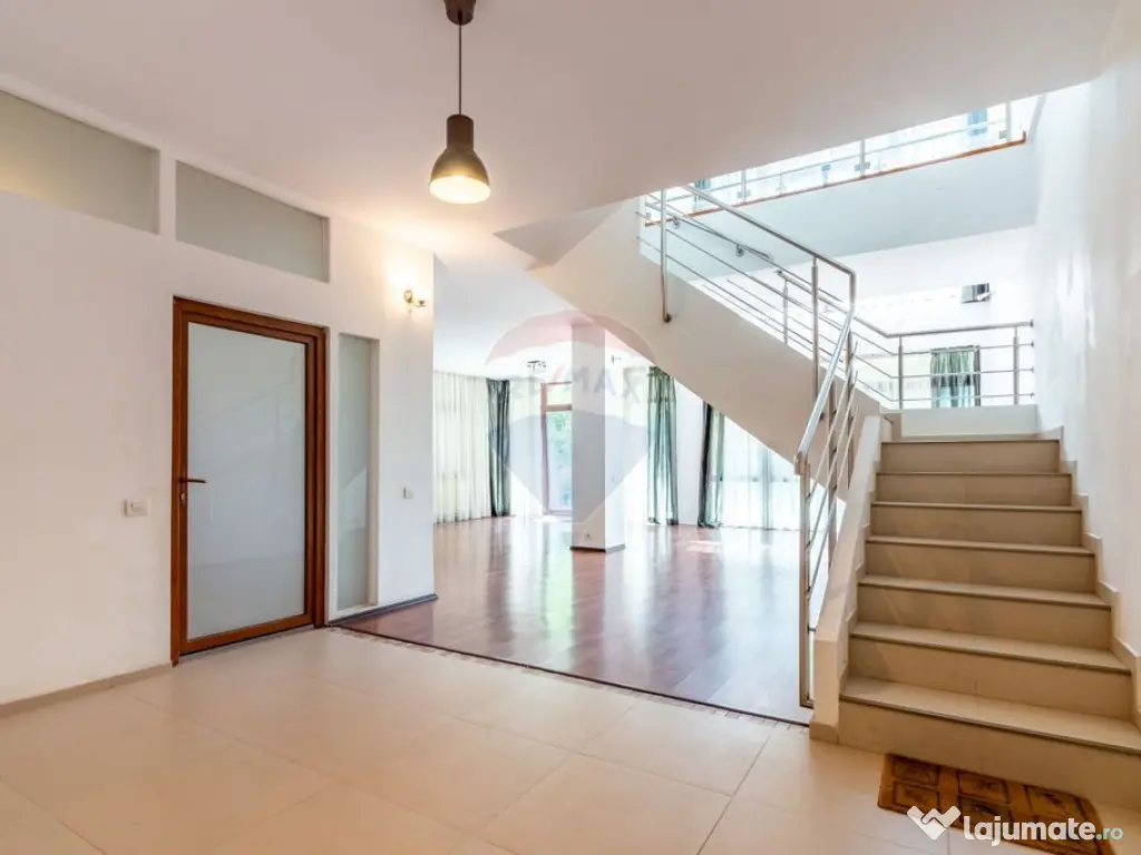 Casă / Vilă în Pipera de inchiriat, Iancu Nicolae, 5 x...